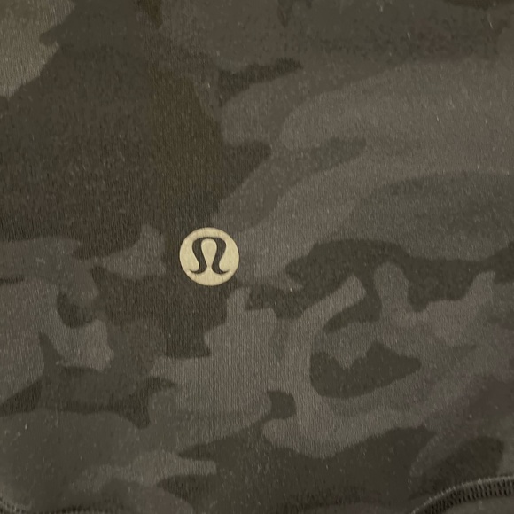 Lululemon align 21” camo black sz 6 - Picture 5 of 8